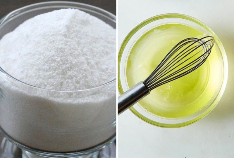 Hai nguyên liệu chính để làm kem Royal Icing là đường bột và lòng trắng trứng