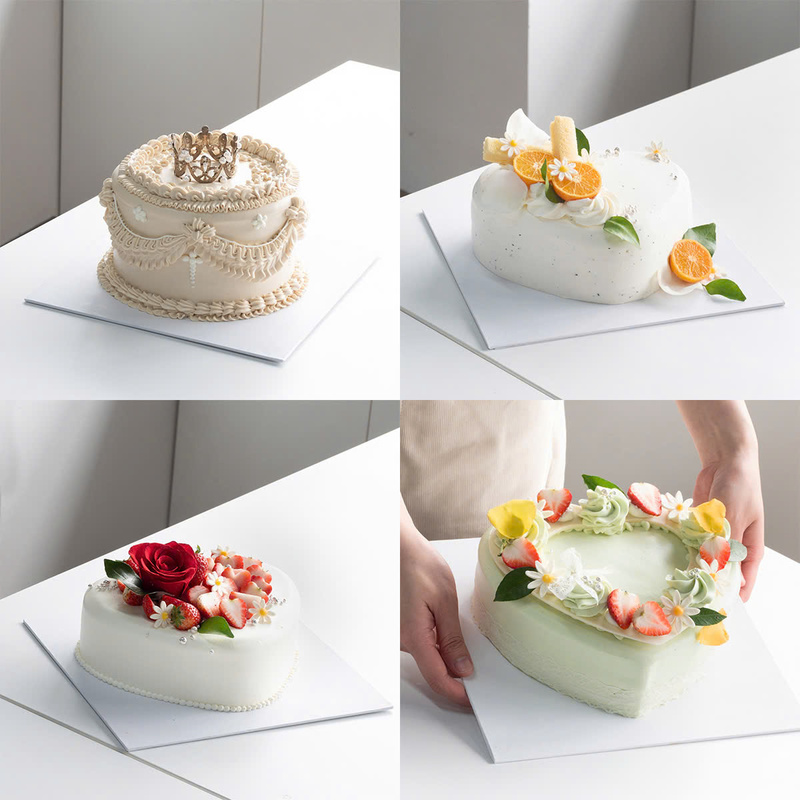 Bánh sinh nhật bắt mắt với nhiều trang trí phong phú như bông hoa, viền hoa văn, lớp phủ được làm bởi Rich’s Dairy Whipping Cream